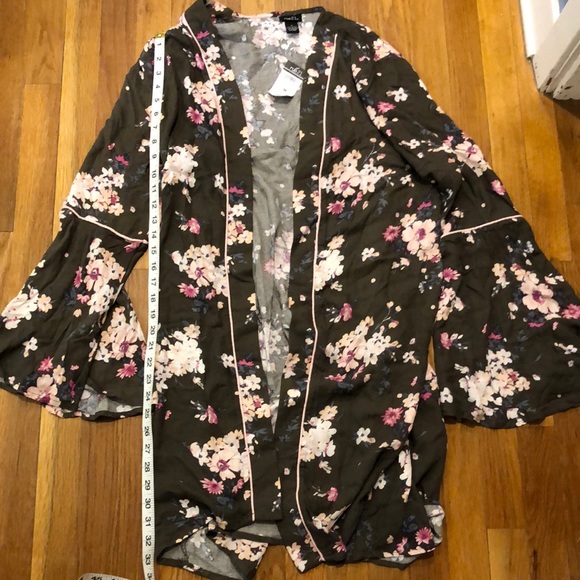 BOGO Rue21 Olive Green Floral Kimono - Picture 2 of 6
